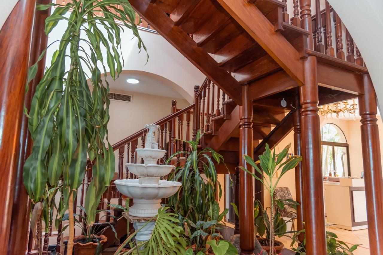 Casa Blanca Hotel Ciudad del Este Eksteriør billede