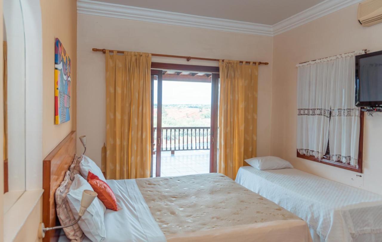 Casa Blanca Hotel Ciudad del Este Eksteriør billede